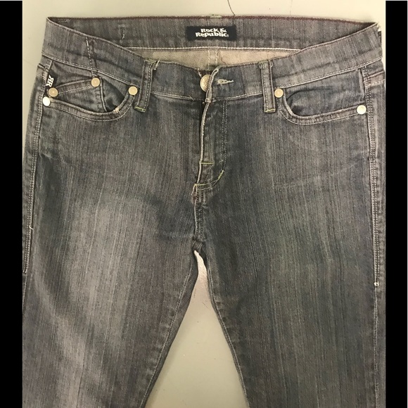 Jr’s Rock & Republic - Picture 4 of 8